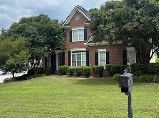 Daniel O.'s lawn maintenance service result