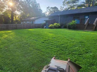 Sarah C.'s gardening service service result