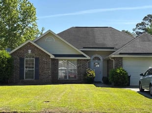 Samantha P.'s lawn maintenance service result