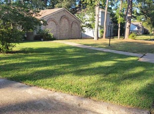 Norma Z.'s lawn maintenance service result