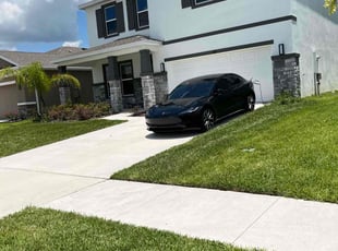 Kanisha J.'s lawn care service result