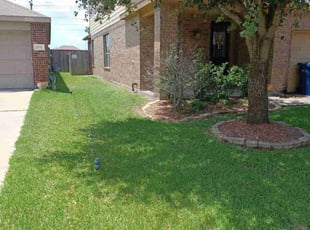 Victor D.'s lawn maintenance service result