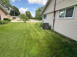 Melody M.'s turf maintenance service result