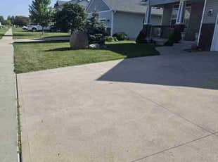 Chris G.'s grass cutting service result