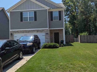 Darlene C.'s turf maintenance service result
