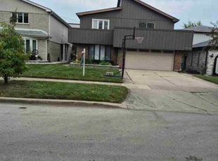 Kelli D.'s lawn maintenance service result