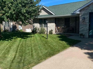 Sharon S.'s grass maintenance service result