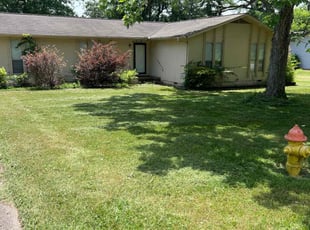 Linda H.'s lawn care services service result