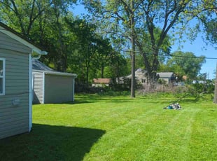 Jenn K.'s grass cutting service result