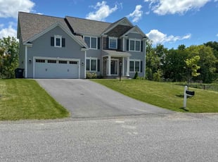 Lee W.'s lawn maintenance service result