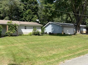 Allaye B.'s lawn care services service result