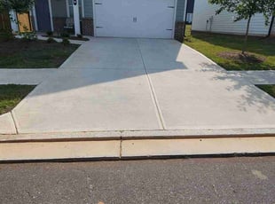Cindy W.'s turf maintenance service result