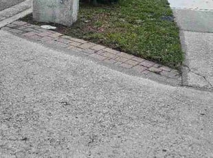 Deanna H.'s lawn service service result