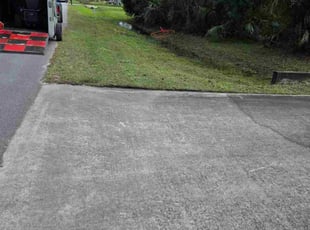 Juliet G.'s lawn maintenance service result