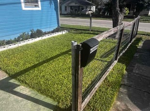 Chris E.'s lawn care services service result