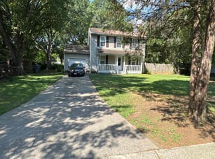 Deanna M.'s lawn care service result