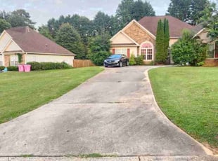 Dustin H.'s lawn service service result