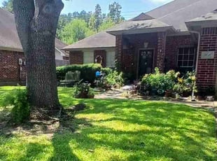 Mary W.'s lawn maintenance service result