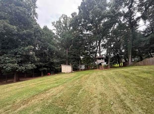 Kevin B.'s lawn service service result
