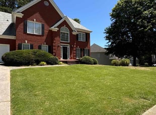 Beverly S.'s Bush Trimming service result
