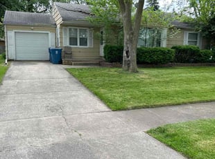 Joanna P.'s grass cutting service result