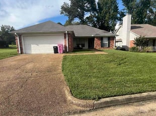 Karen W.'s lawn maintenance service result
