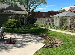 Debra S.'s lawn maintenance service result