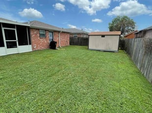 Renee D.'s lawn care services service result