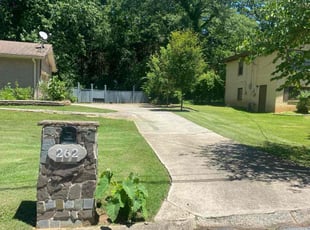 Amy F.'s lawn care services service result