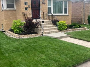 Roponszia A.'s grass cutting service result