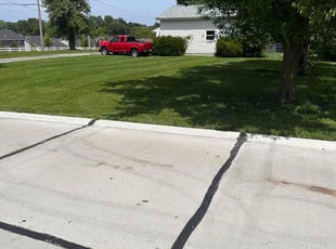 Candace C.'s lawn service service result