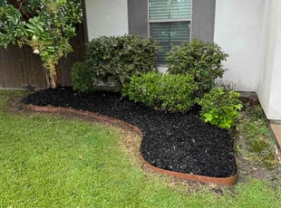 Tristin E.'s Flower Bed Weeding service result