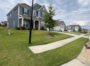 Jenn B.'s lawn care service result