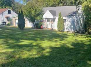 Sandra R.'s grass cutting service result