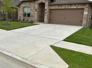 Kamisha S.'s lawn care services service result
