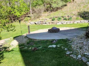 Nikki J.'s grass maintenance service result