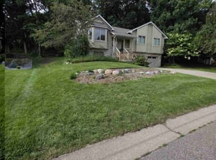 Vince V.'s lawn care services service result