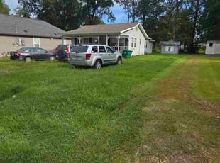 Clyde B.'s grass maintenance service result