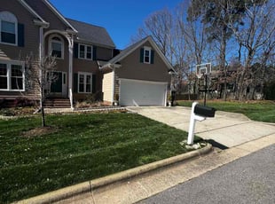 Amie P.'s lawn service service result