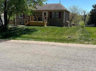 Jerry W.'s lawn care services service result