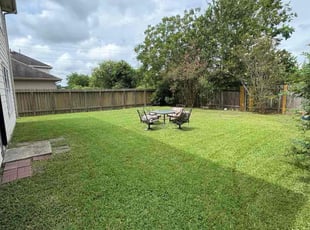Annielee N.'s lawn maintenance service result