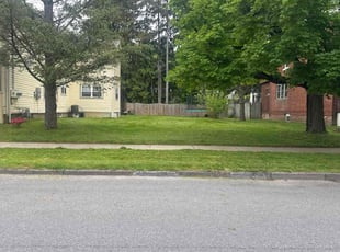Shannon M.'s lawn care services service result