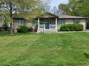 Colleen O.'s lawn maintenance service result