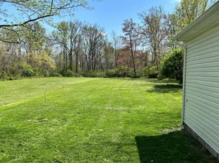 Jennifer P.'s lawn service service result
