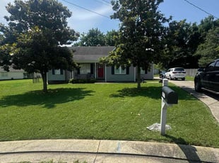 Brian N.'s lawn care services service result