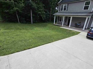 Mai D.'s lawn care services service result