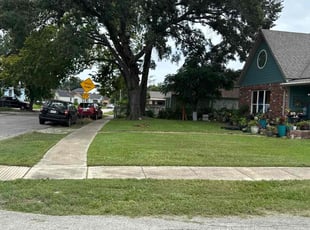 Lucretia M.'s lawn service service result