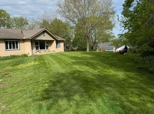 Carol R.'s lawn service service result