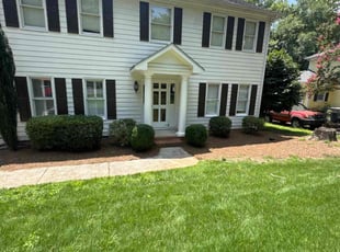 Melvin Y.'s Bush Trimming service result