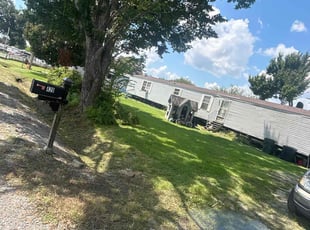 Rickey W.'s lawn care services service result